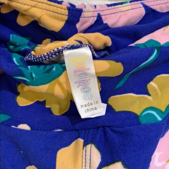 LuLaRoe One Size Leggings - Picture 4 of 4